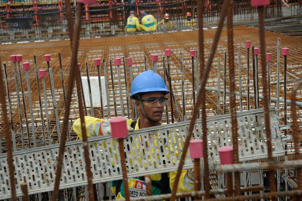 Ipea aponta queda de 1,1% nos investimentos em fevereiro