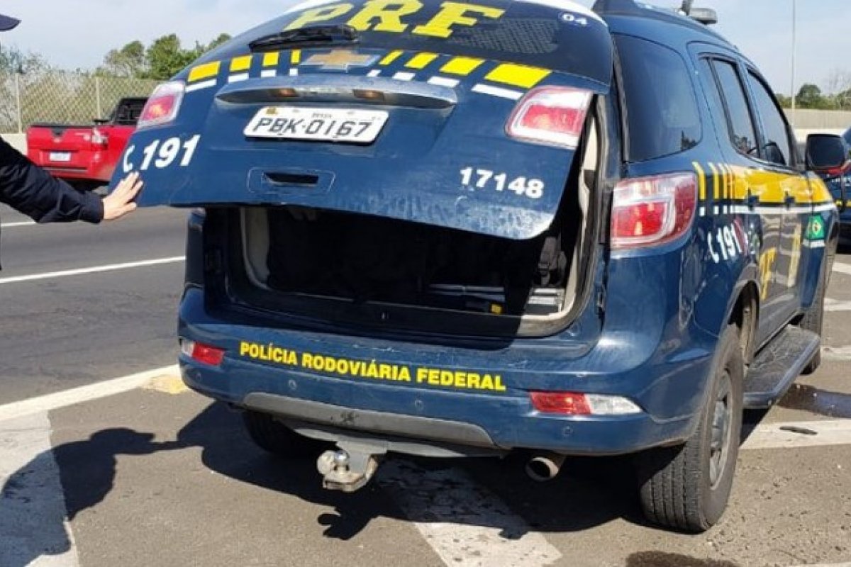 PRF prende homem acusado de homicídio no oeste da Bahia