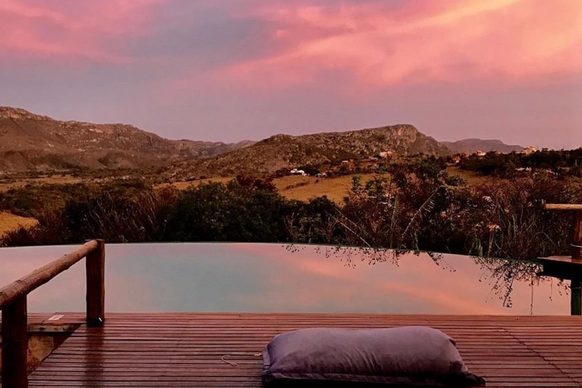 Psicólogo aponta que estar em meio à natureza pode ser uma solução para o vício em redes sociais