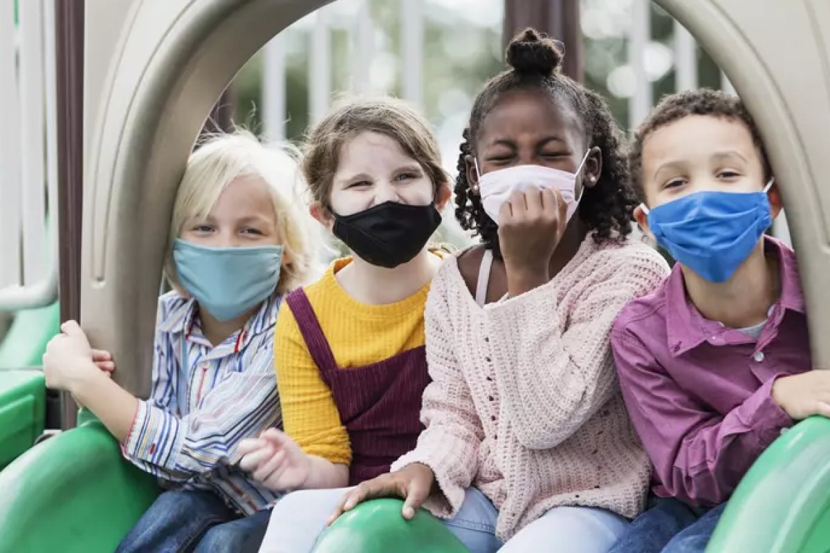 Covid-19 grave é rara em crianças e adolescentes, diz estudo