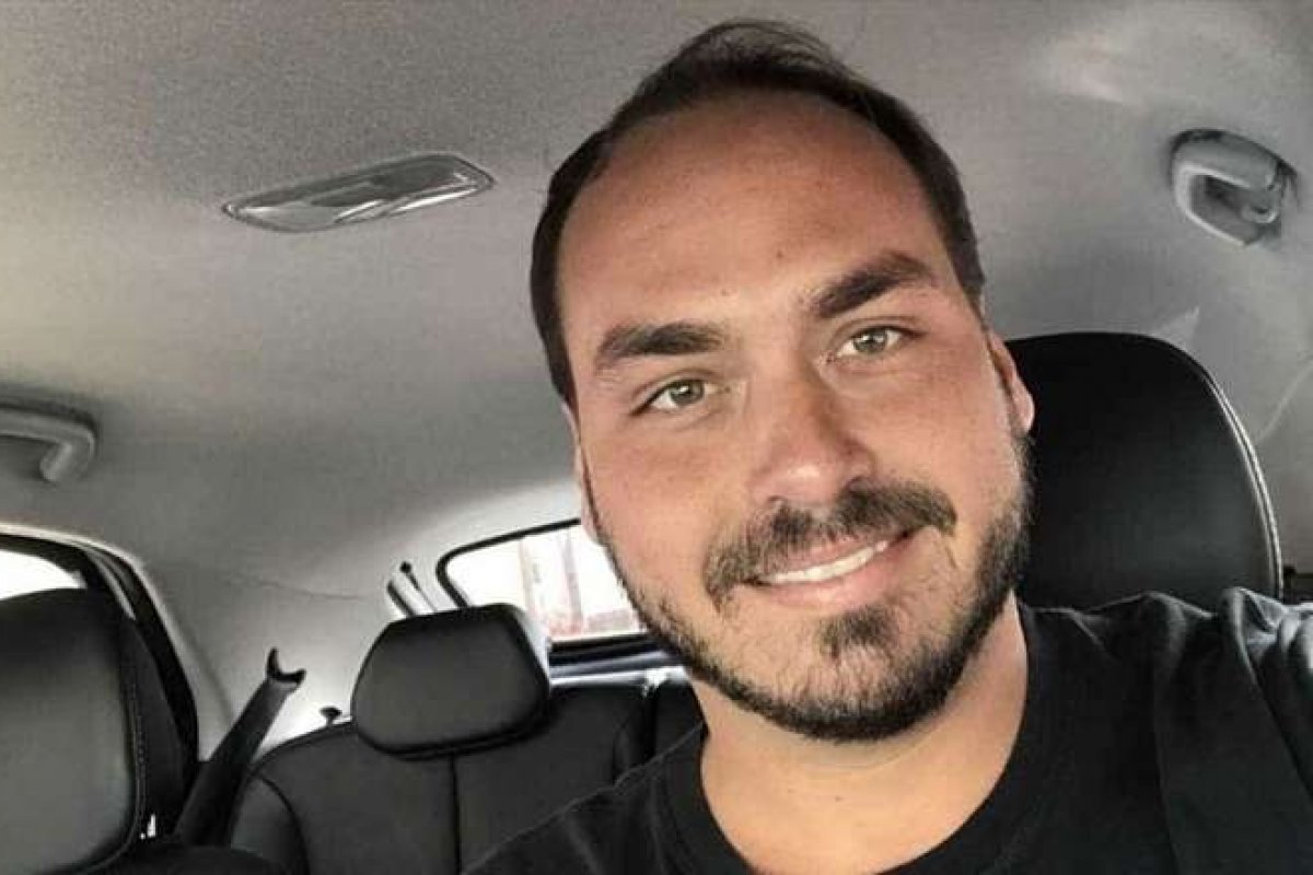 Humberto Costa afirma que Carlos Bolsonaro será convocado para CPI da Covid