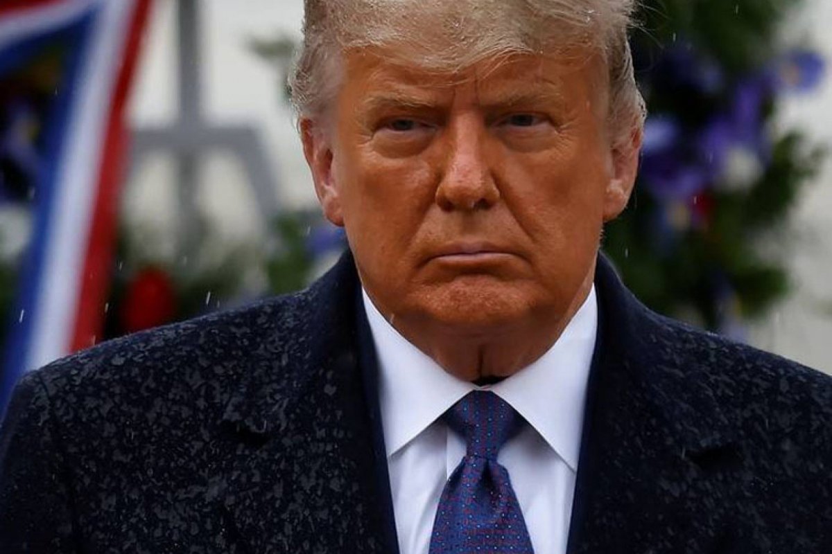 Comitê decide que contas de Trump no Facebook e Instagram permanecem suspensas