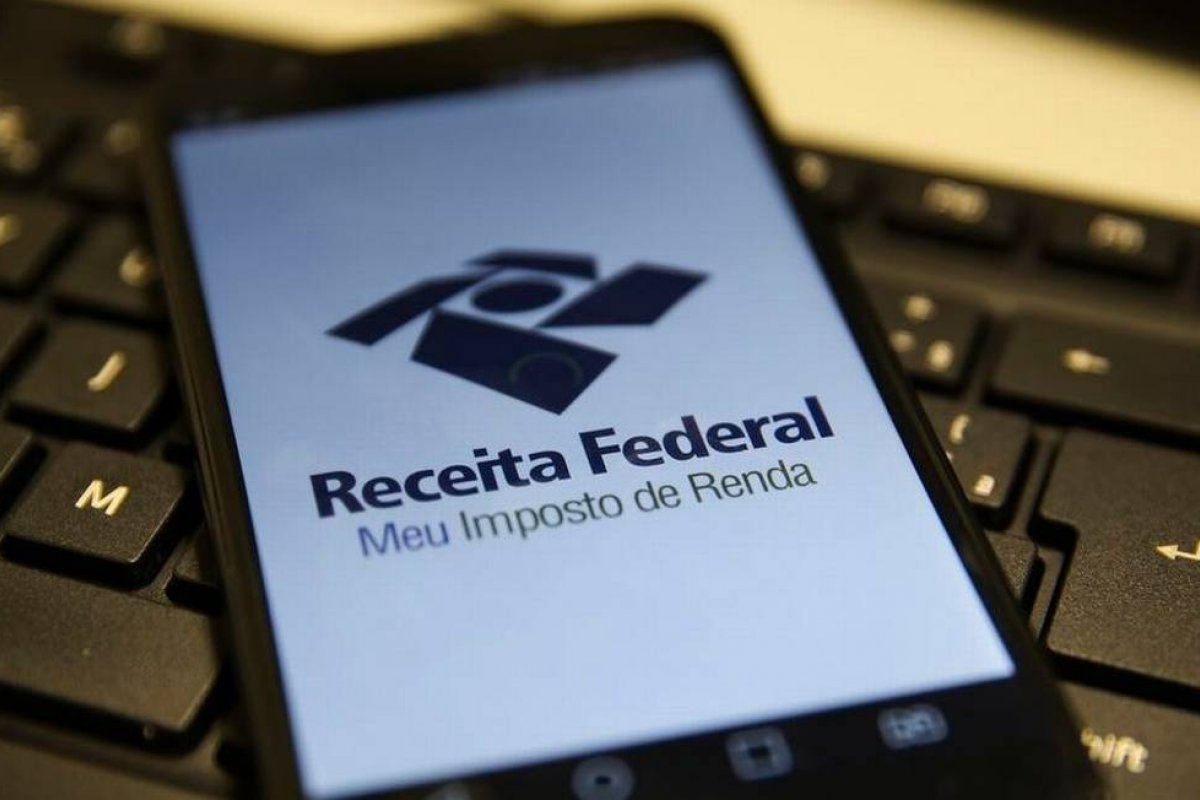 Ministro da Economia recomenda veto à prorrogação de prazo da entrega do IR