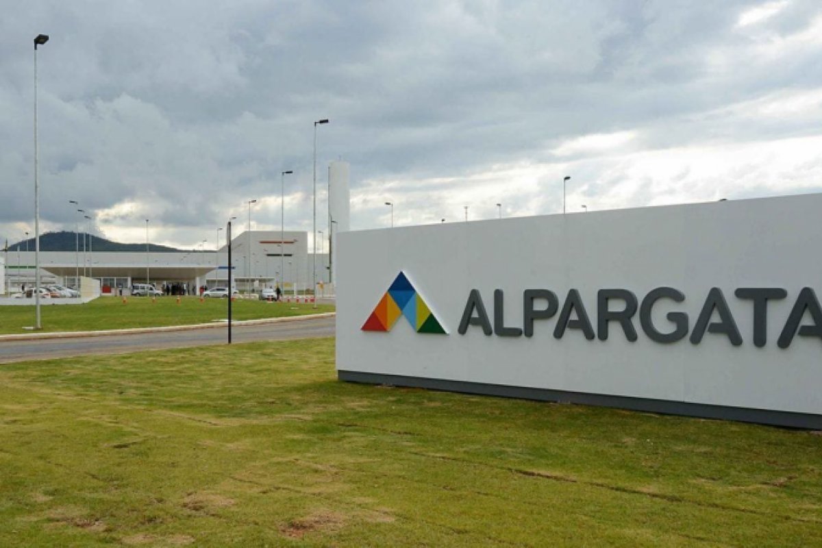 Alpargatas compra empresa de software Ioasys por R$ 200 milhões