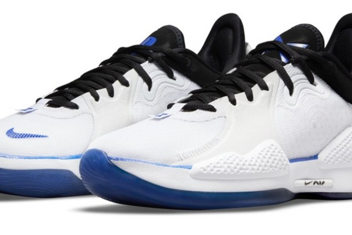 Nike lança tênis inspirado no PlayStation 5