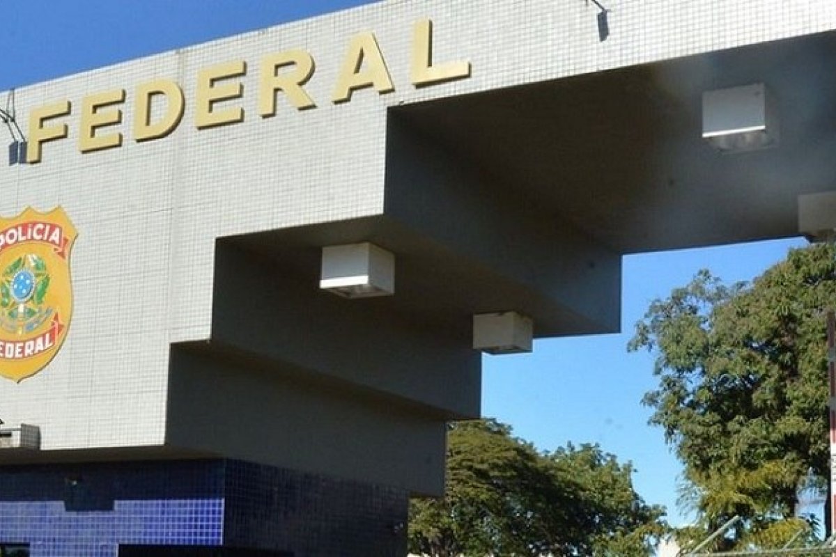 PF apreende 10 aeronaves e coloca traficantes internacionais na cadeia