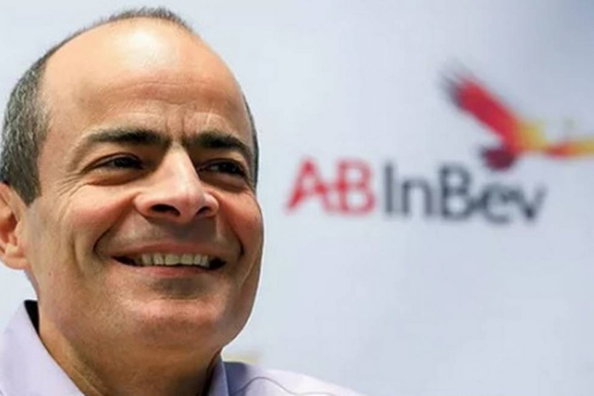 Carlos Brito deixa comando da AB InBev após 15 anos