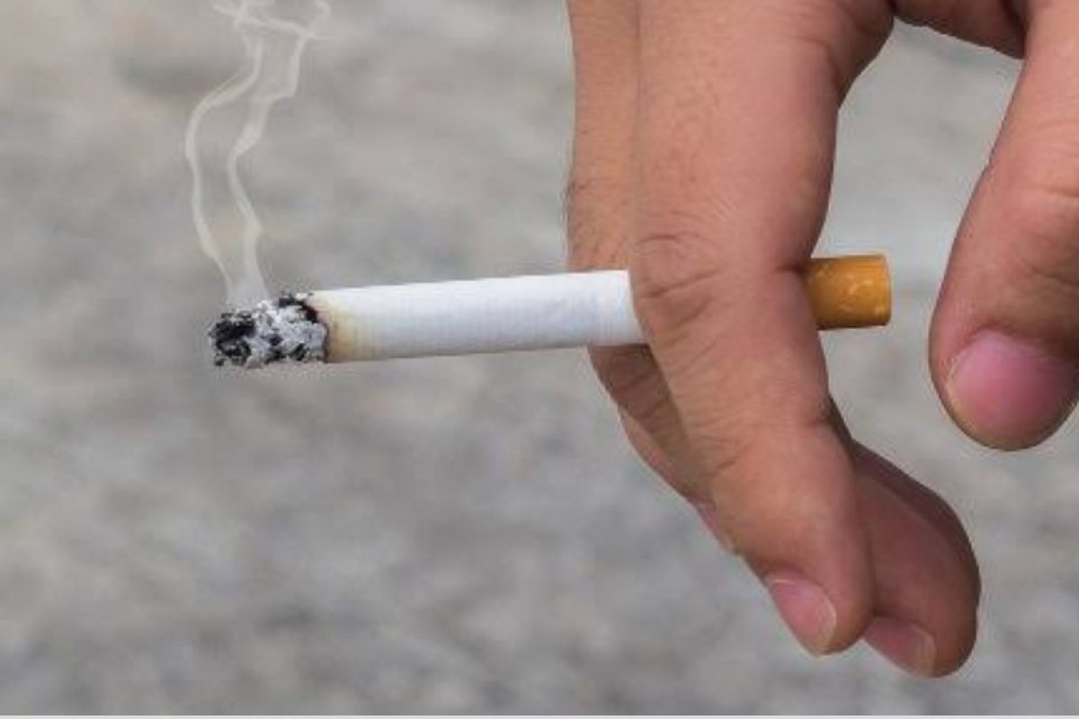 Isolamento social alavancou consumo de cigarros em 2020