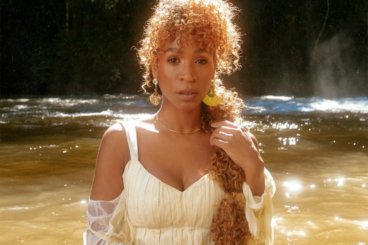 Após lançamento de 'Dilúvio', Karol Conká cresce 978% em streaming