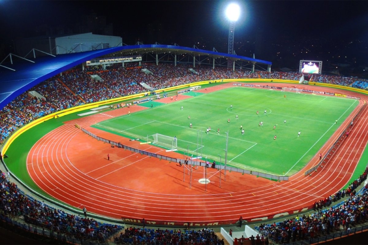 Na fuga do Z-4, Vitória sai na frente contra o Vila Nova