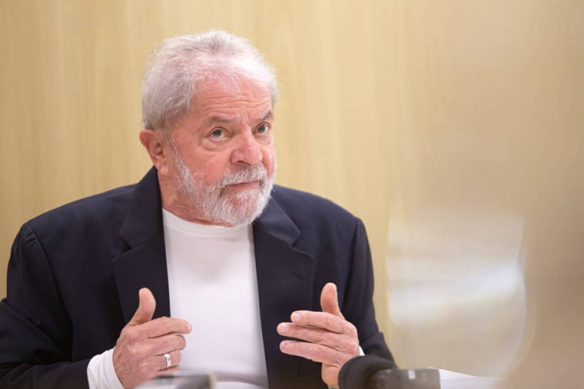 Justiça nega pedido de Lula para incluir mensagens em processo do sítio