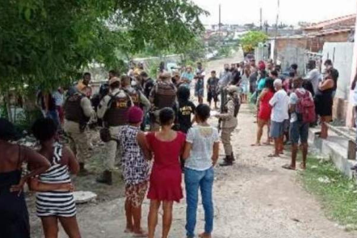 Dupla suspeita de assaltos é linchada por populares em Feira de Santana