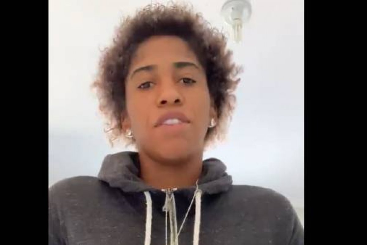 Precisa de Punição