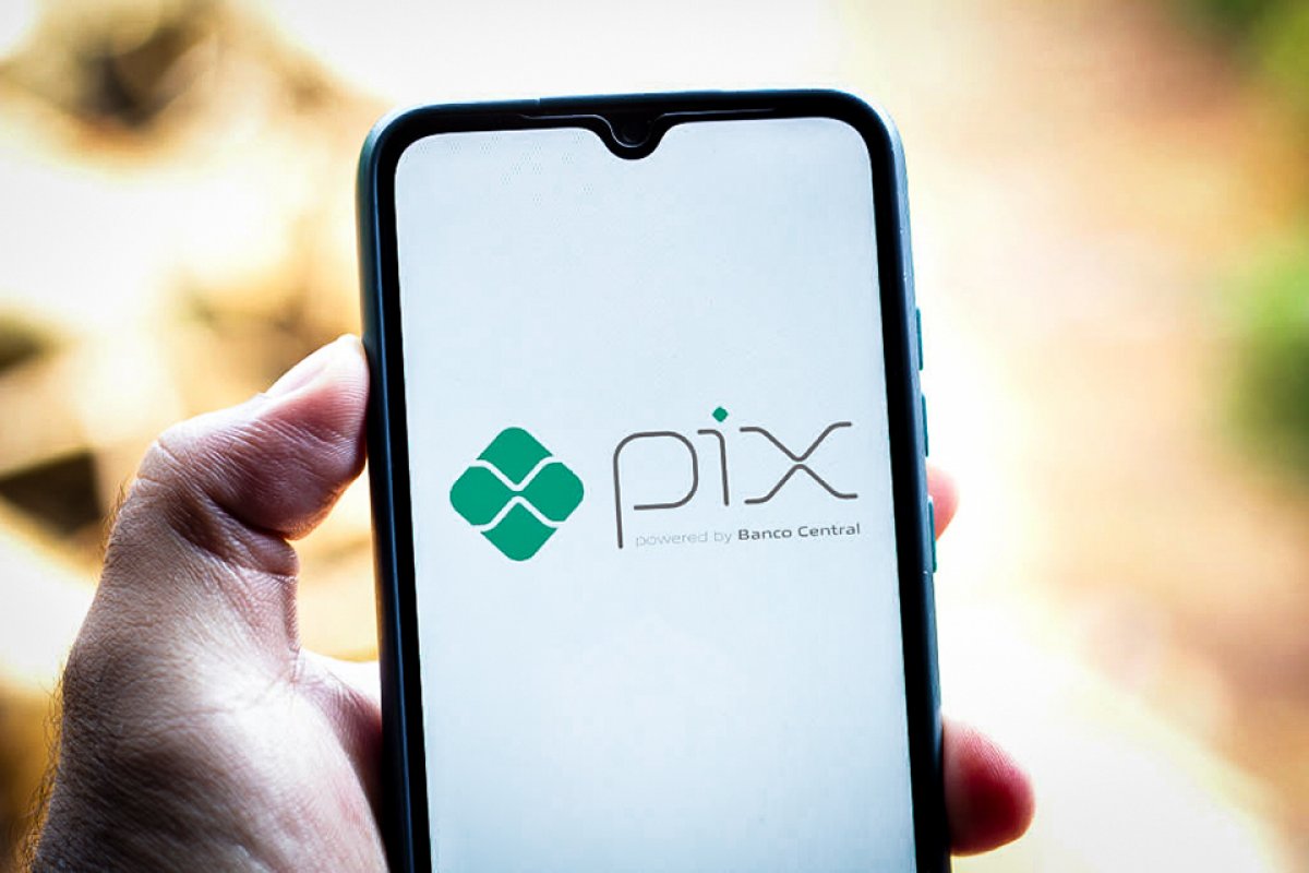 BC propõe saque em lojas com Pix terá limite de R$ 500