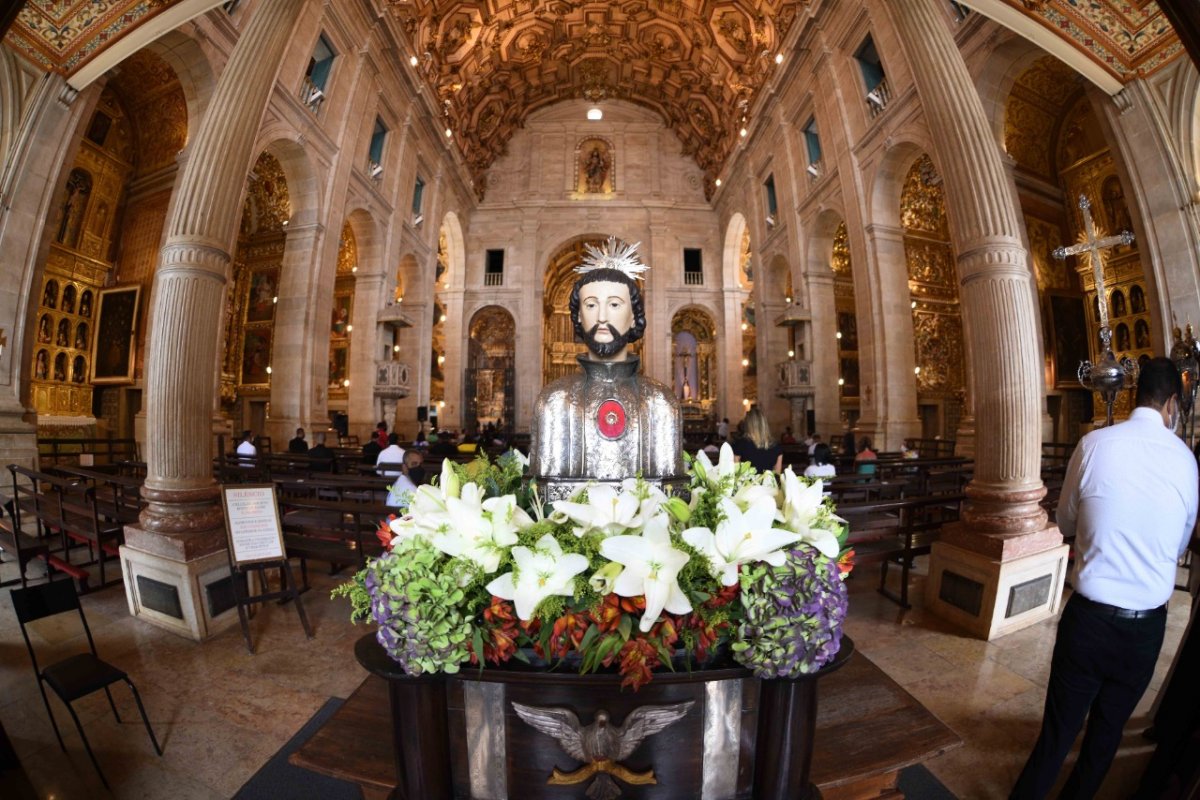 Missa na Catedral Basílica homenageia São Francisco Xavier