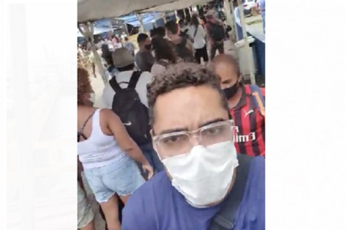 Vídeo: passageiro questiona medida de Rui que suspende ferry em feriados