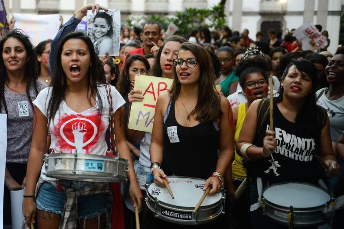 Segundo IBGE 9% das mulheres brasileiras já sofreram violência sexual pelo menos uma vez na vida.