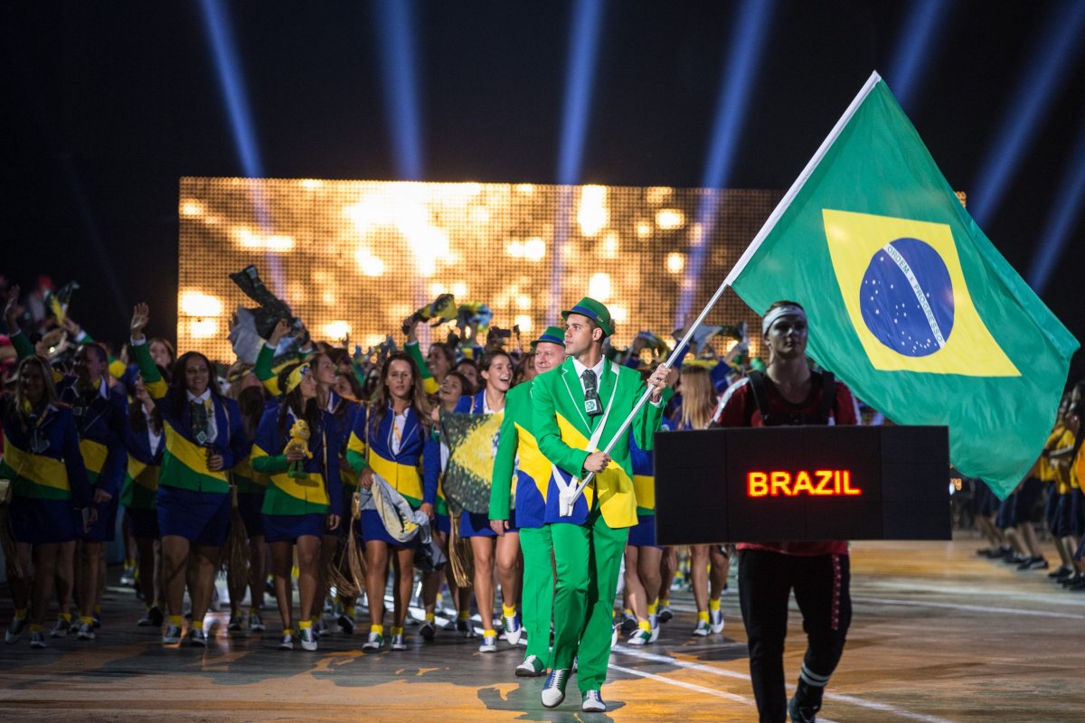 Governo aceita doação e vai vacinar delegação das Olimpíadas contra a Covid