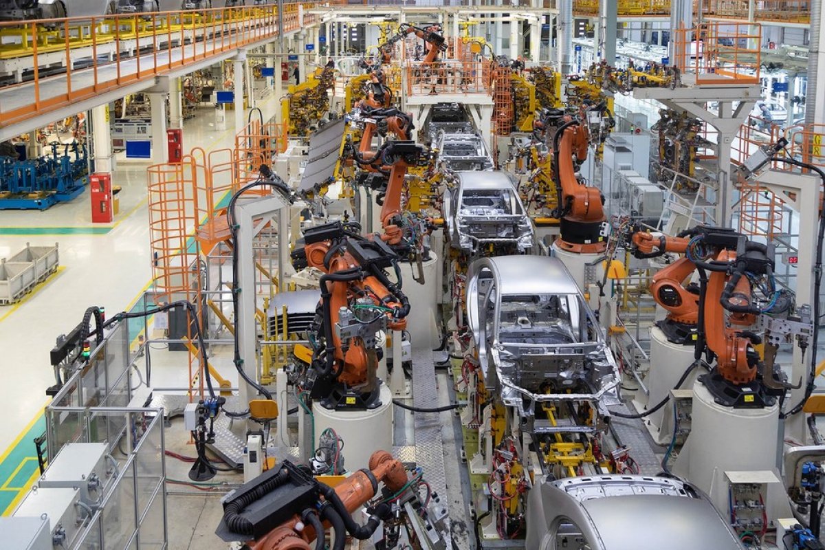 IGBE: Produção industrial da BA cai de fevereiro para março (-6,2%)