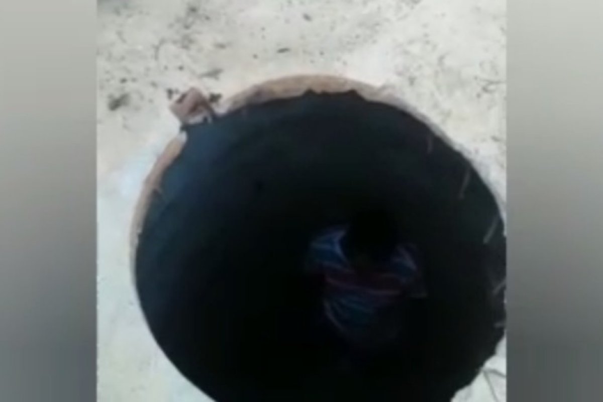 Homem é resgatado após cair em bueiro de quase três metros no sul da Bahia