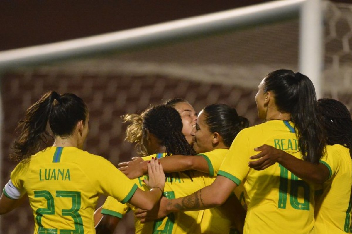 Seleção Feminina já tem os primeiros amistosos oficiais definidos