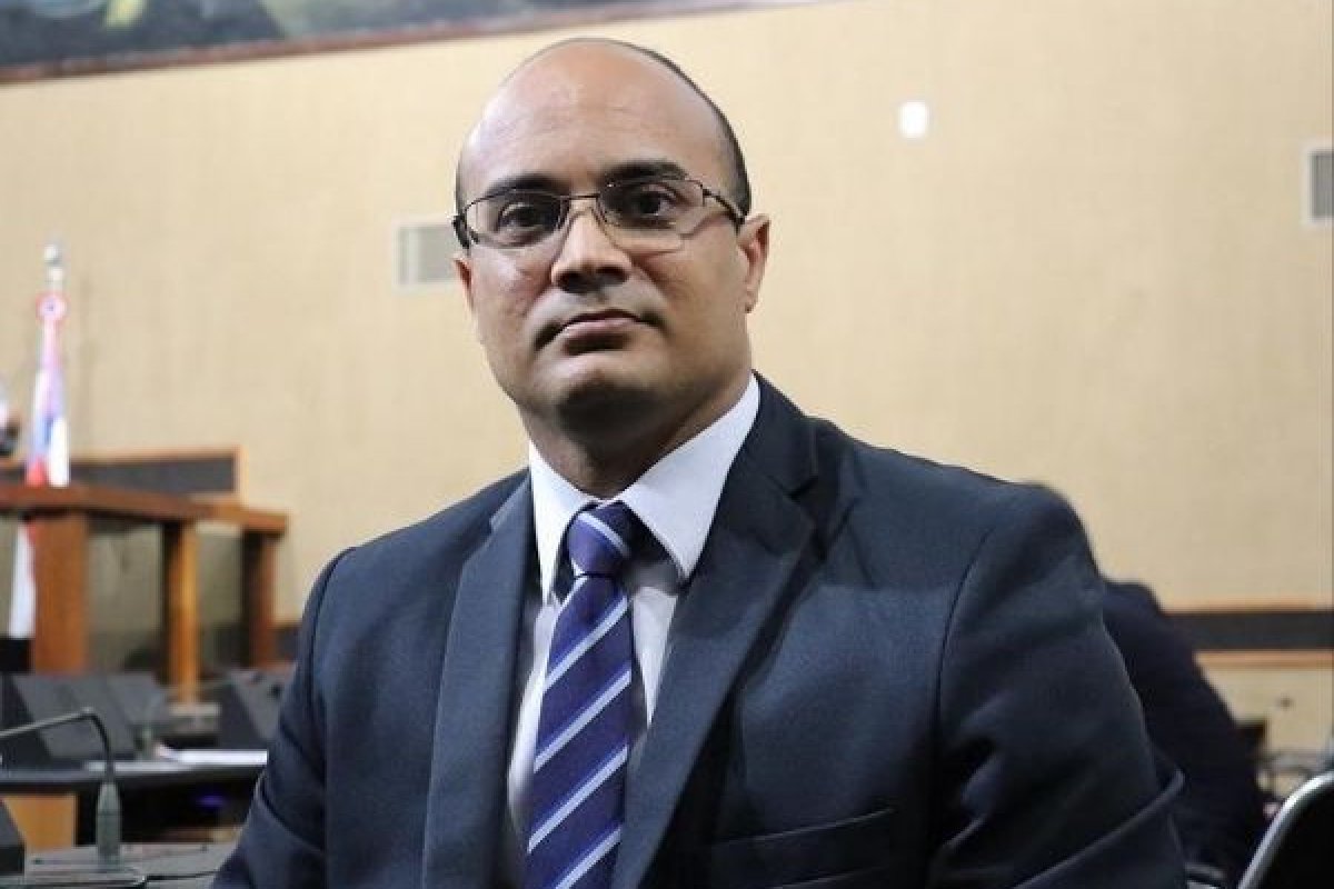 Procuradoria da AL-BA emite parecer favorável para tramitação de processo por quebra de decoro de capitão Alden