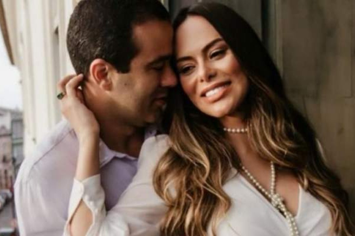 Acabou o amor? Esposa de Bruno Reis apaga fotos com prefeito