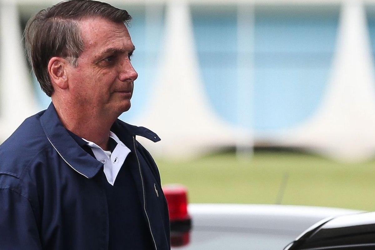 Pesquisa Datafolha revela que 45% reprovam o governo Bolsonaro