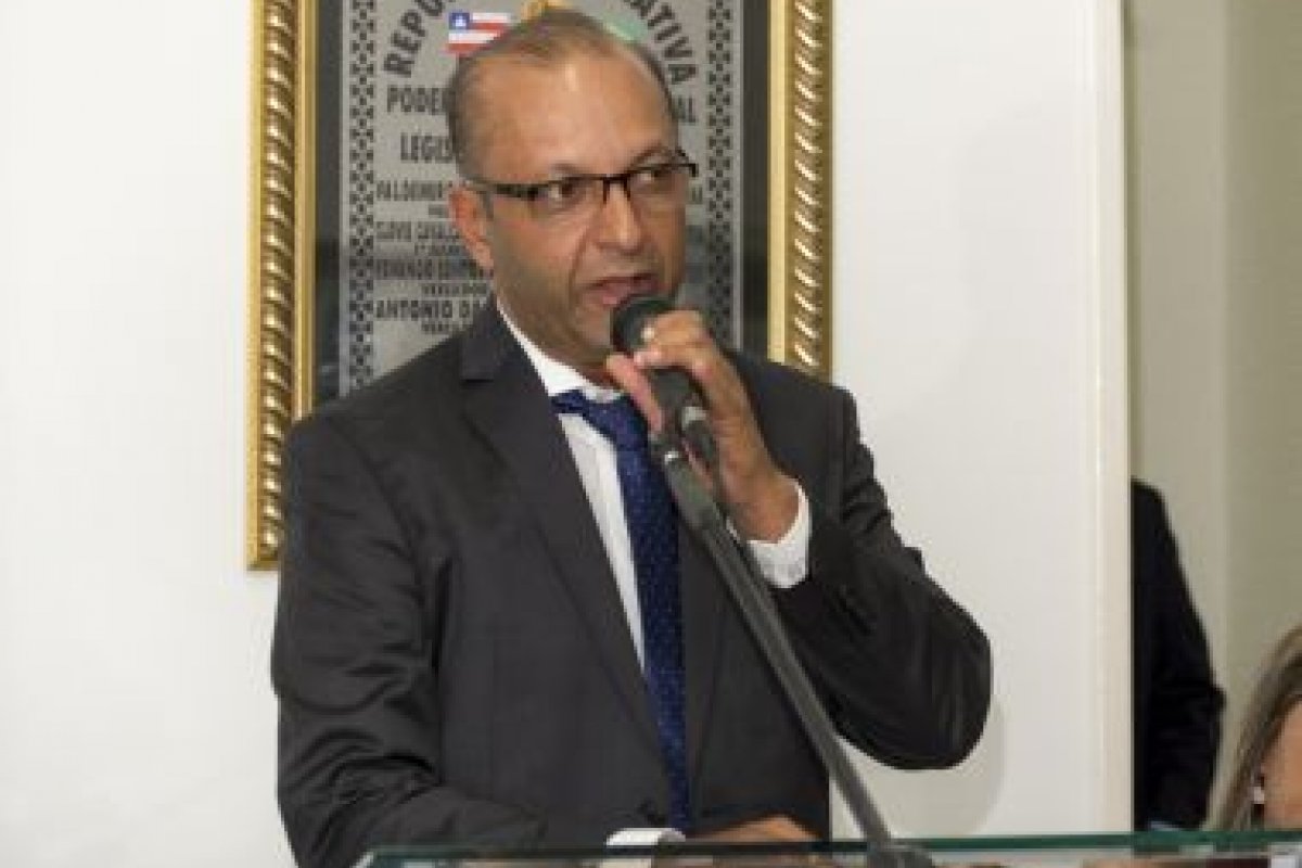 Prefeito de Quijingue fica desobrigado de pagar multa determinada pelo TCM-BA