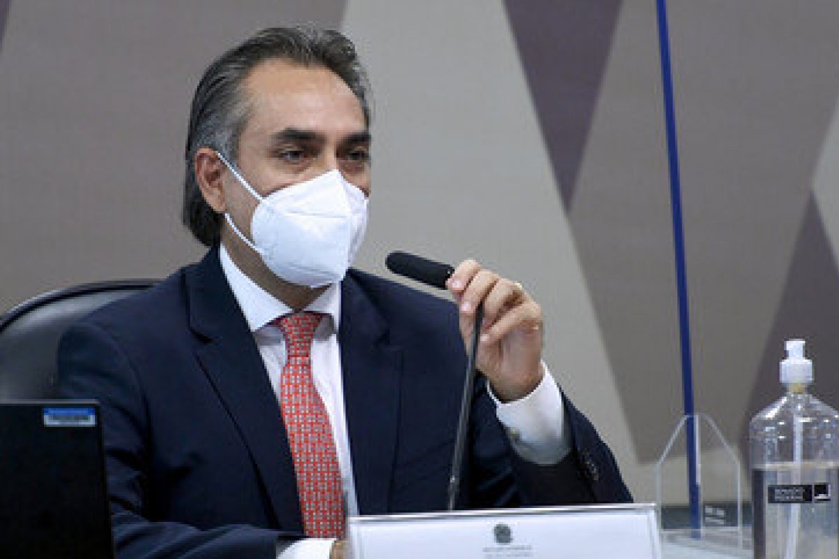 Pfizer: Cláusula de vacina foi definida para todos os países as mesmas condições que fez ao Brasil