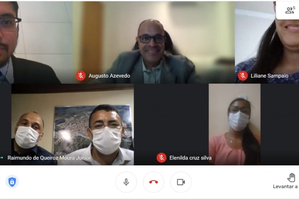 Município de Ipirá se compromete a implantar programa de acolhimento familiar