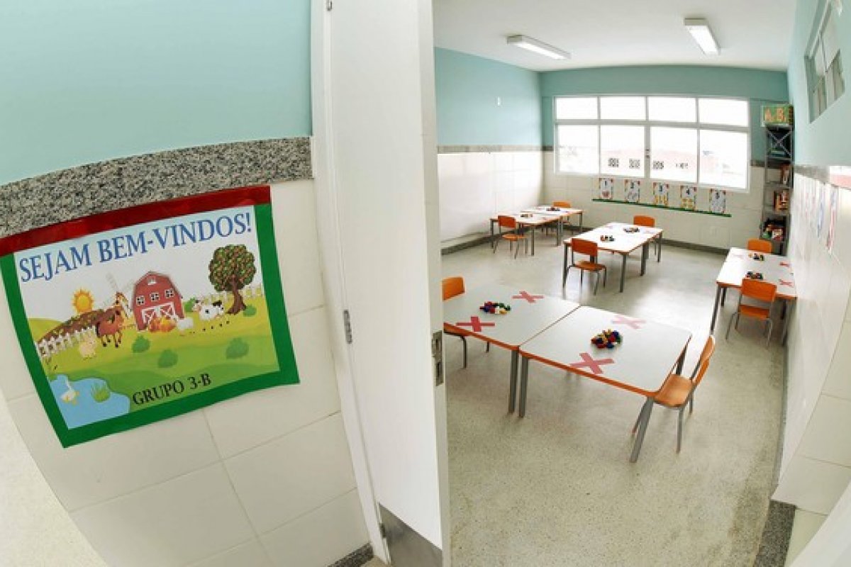 Salvador: professores da rede municipal entram em estado de greve