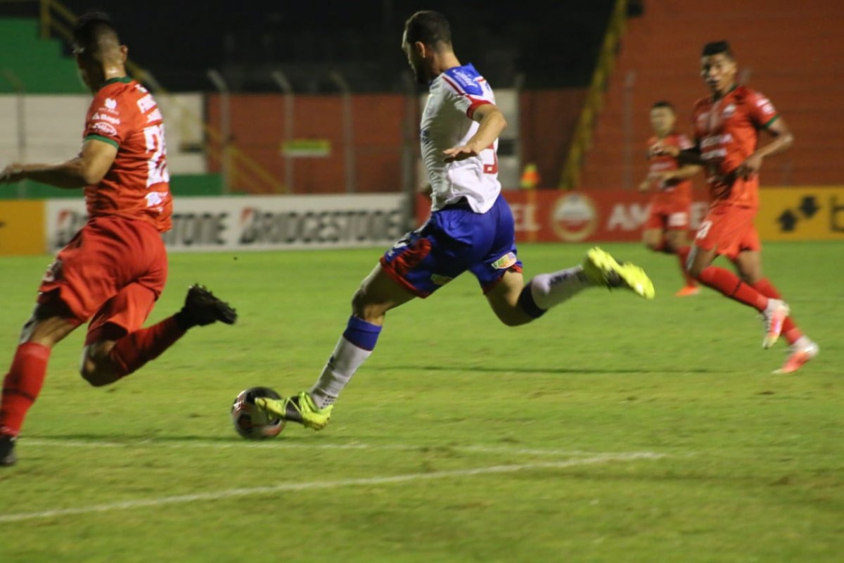 Bahia joga mal, mas vence Guabirá-BOL fora de casa e assume ponta do Grupo B da Sul-Americana
