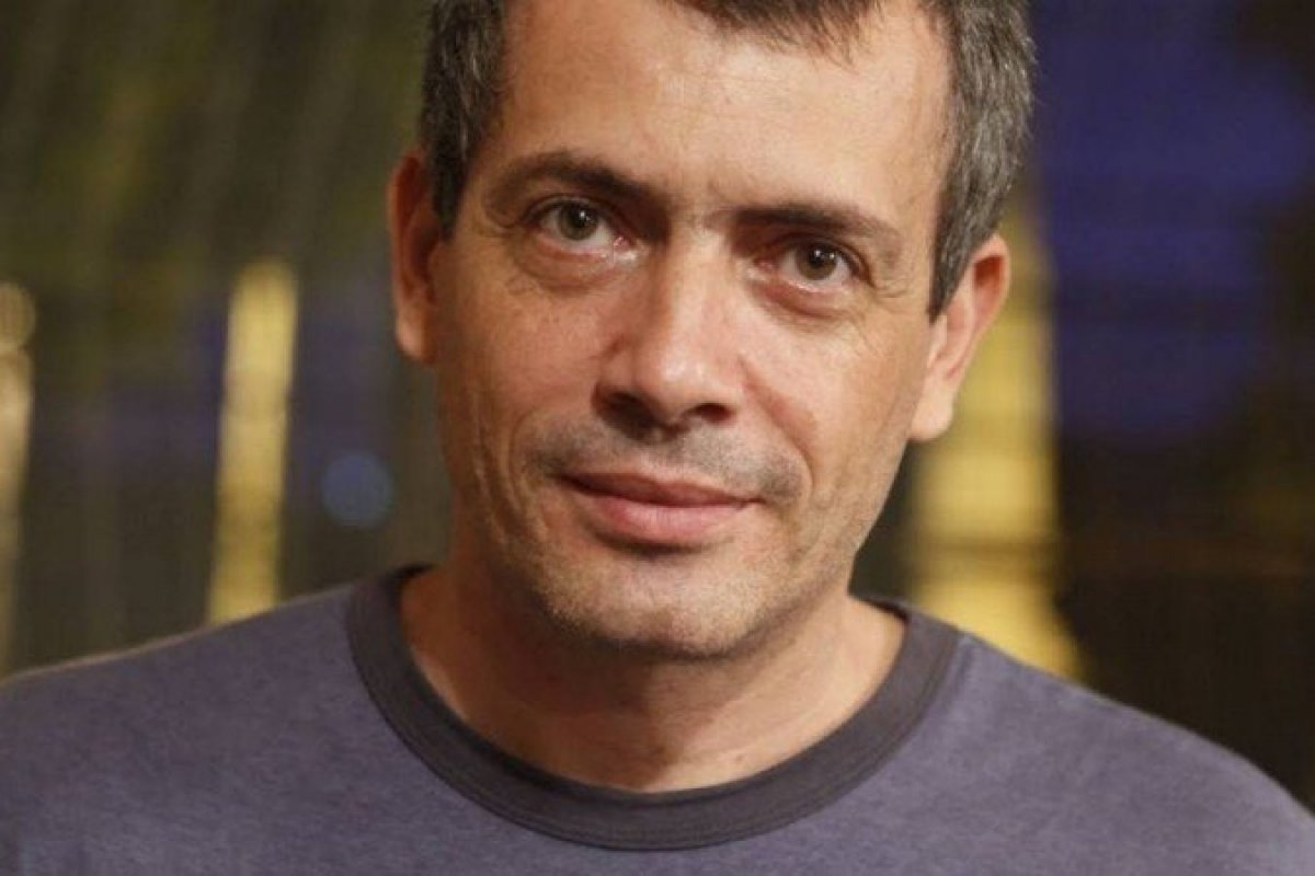 Artista plástico Carlito Carvalhosa morre aos 59 anos vítima de câncer