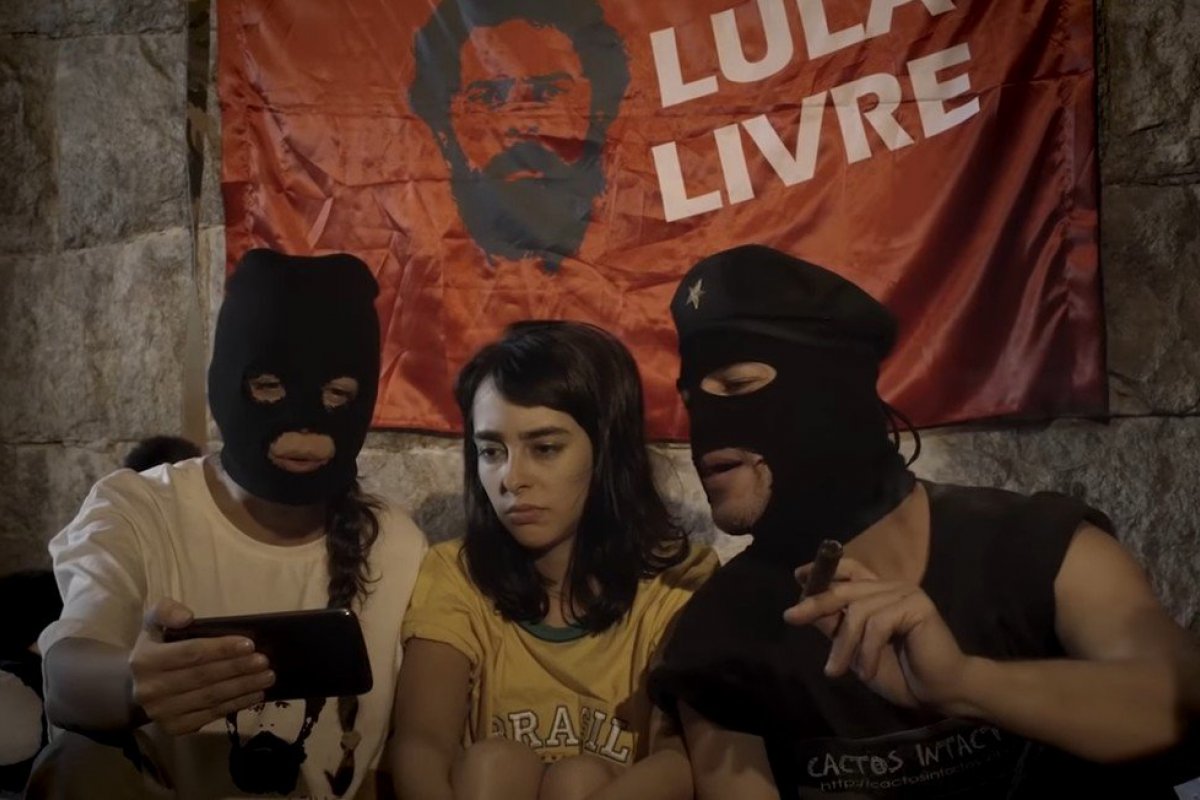 Ministro solicita abertura de inquérito para investigar autoria de filme que simula sequestro de sua filha