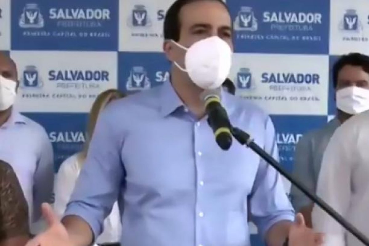 Apenas 1,8% dos alunos das escolas de Salvador compareceram às aulas