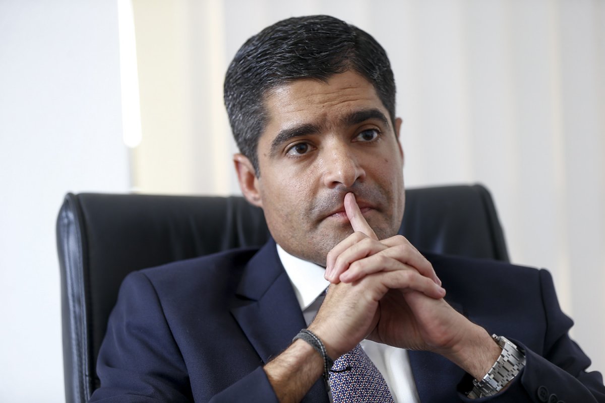 Câmara adia votação dos vetos do Executivo