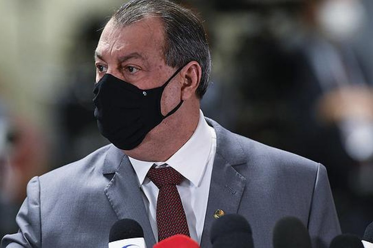 Presidente da CPI da Covid-19 diz que habeas corpus obtido por Pazuello 'muda muito' o resultado da sessão