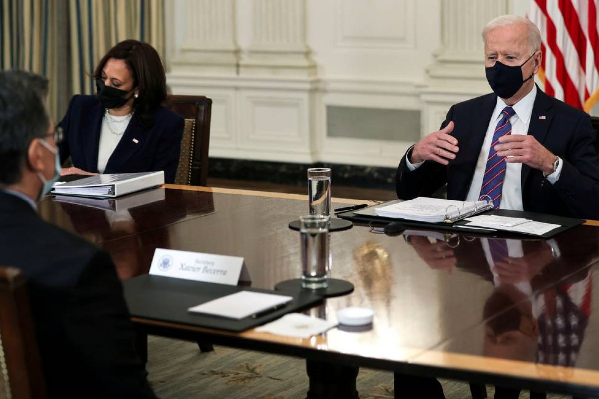 Governo Biden deporta 106 brasileiros na sexta-feira (21)