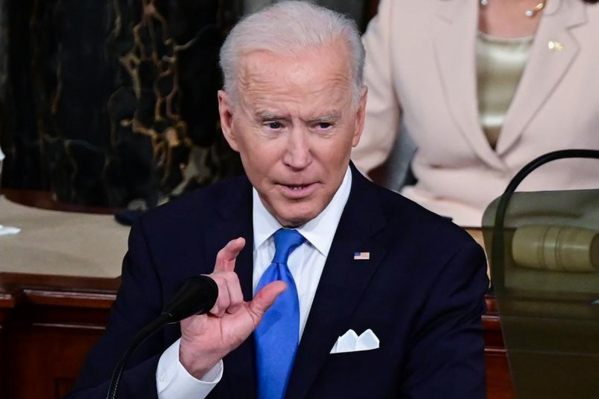 Biden anuncia doação de 80 milhões de vacinas contra a Covid-19 para o exterior