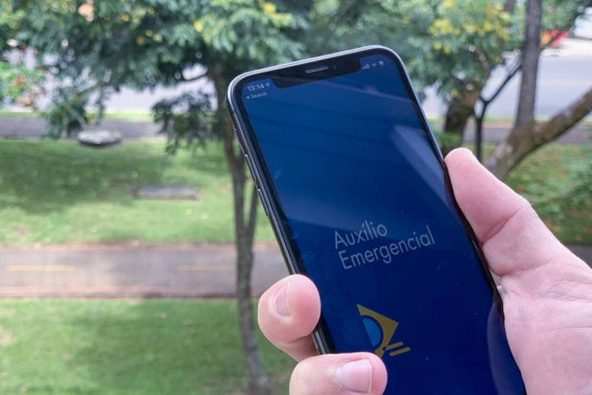 Nascidos em fevereiro recebem segunda parcela do auxílio nesta terça (18)