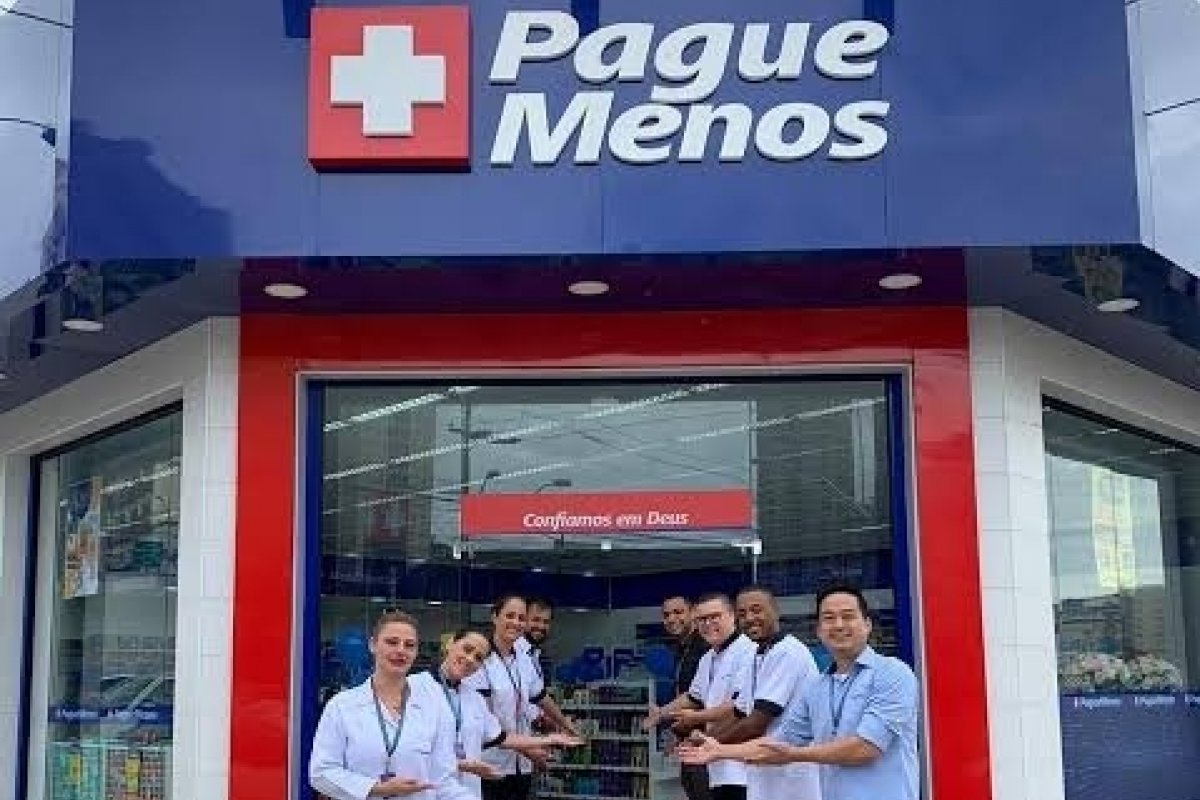 Pague Menos adquire Extrafarma