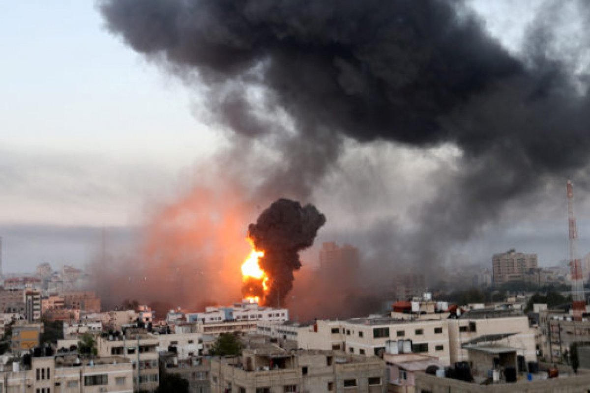 Palestinos e árabes-israelenses iniciam greve geral com inicio de negociações de trégua entre Israel e Palestina