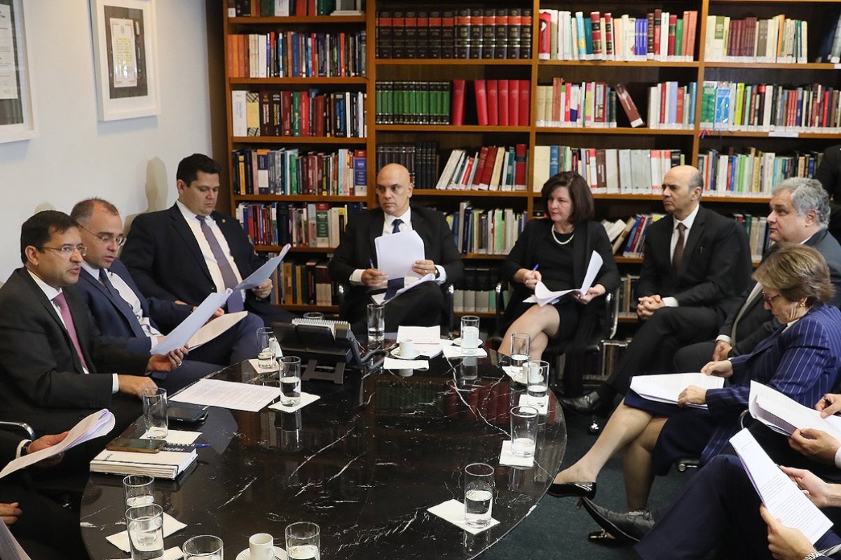 Em reunião, STF, PGR e parlamentares fecham acordo para aplicar na Amazônia R$ 1 bilhão