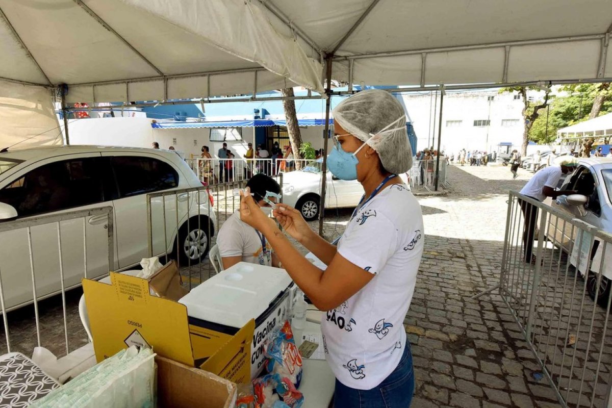 Salvador: SMS abre mais 3,5 mil vagas para agendamento da segunda dose da Coronavac e Oxford