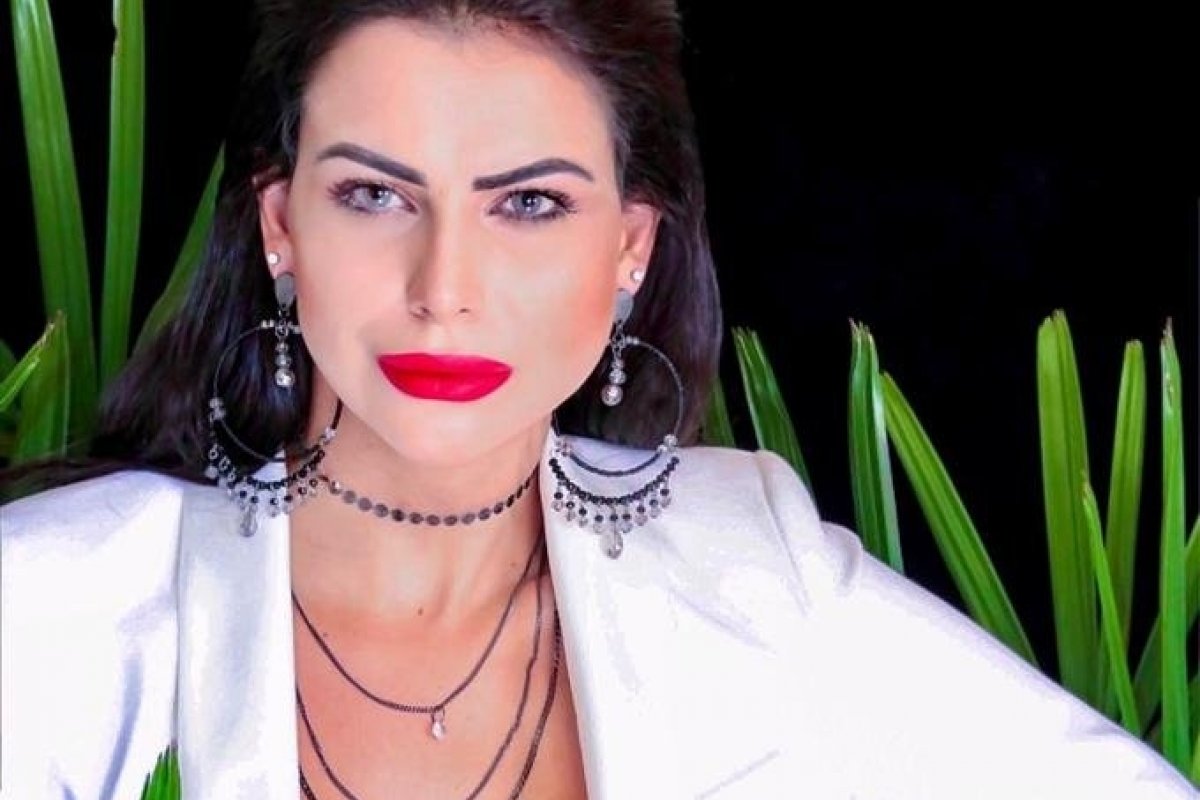 Modelo Camila Montovani alerta para golpe usando seu nome: 'Não caiam nessa!'
