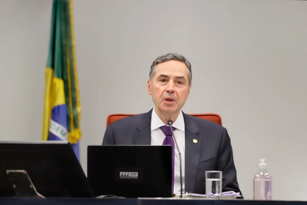 Barroso dá 10 dias para Lira explicar por que pautou votação da Eletrobras