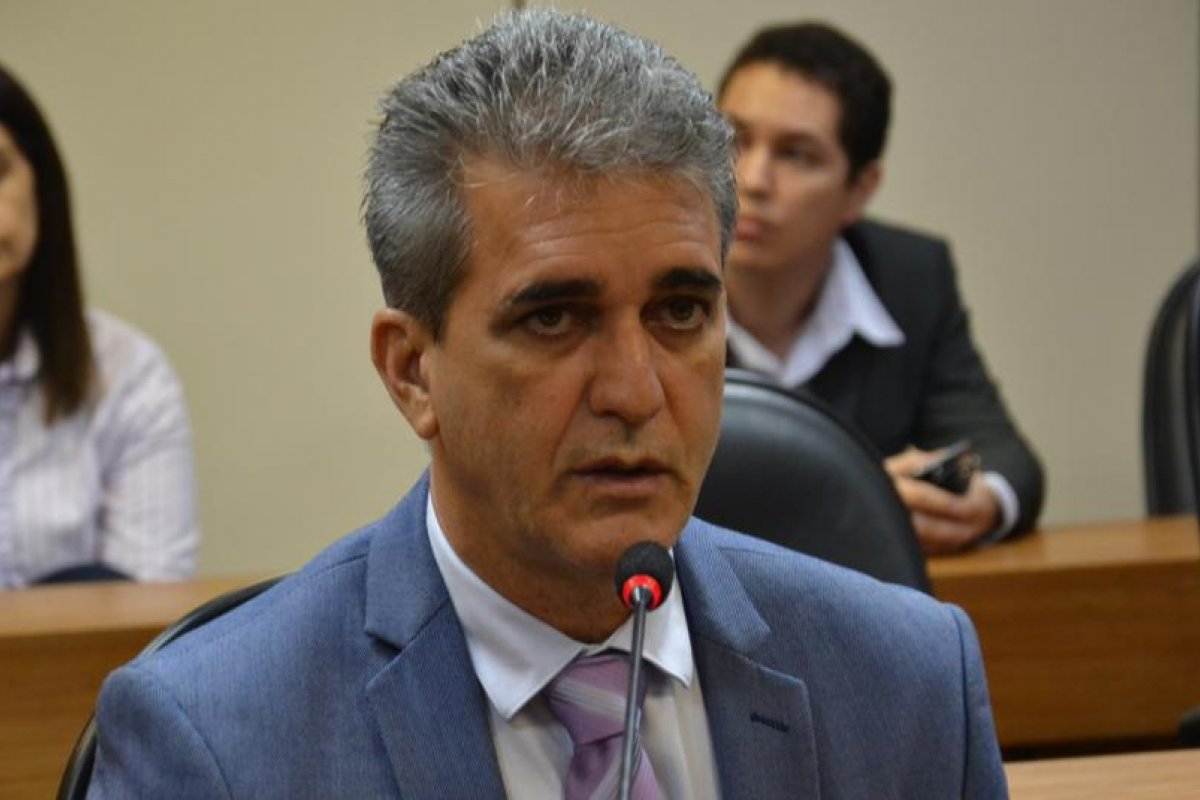 Robinson Almeida protocola pedido de vacinação urgente para jornalistas