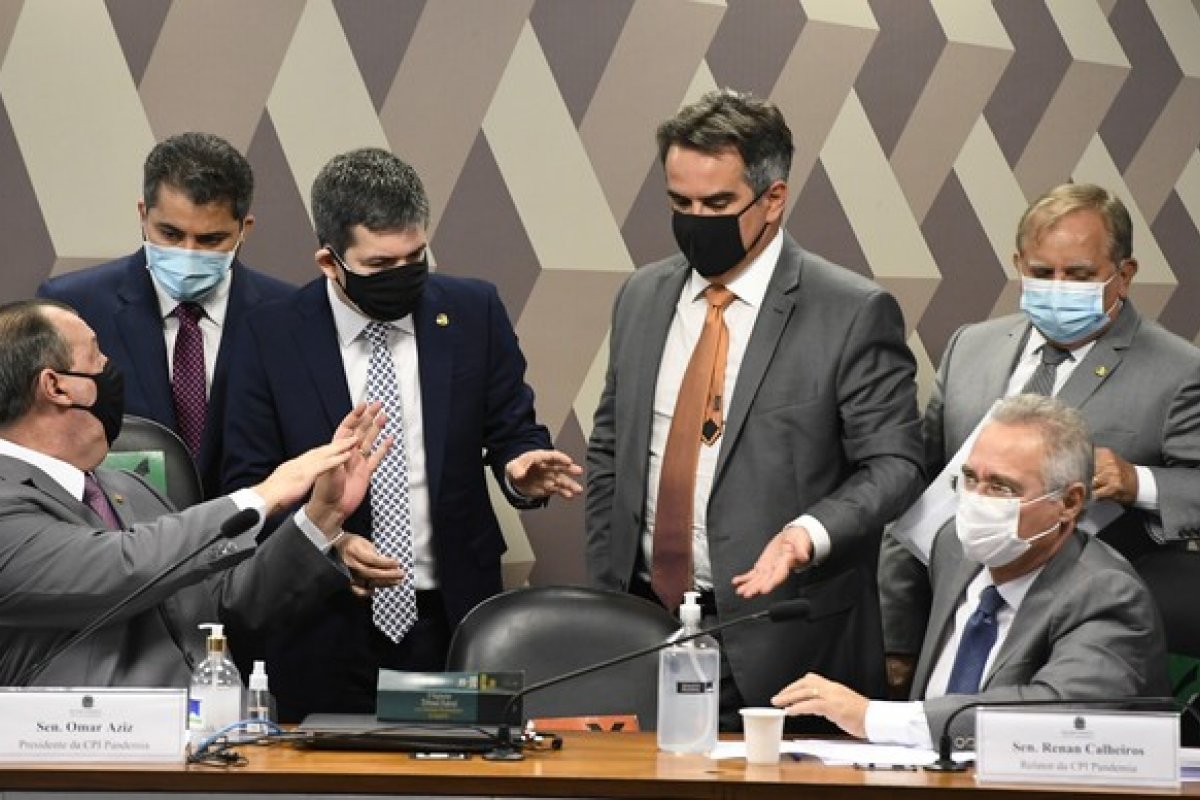 Segundo Pesquisa, 40% dos brasileiros acompanham a CPI da pandemia