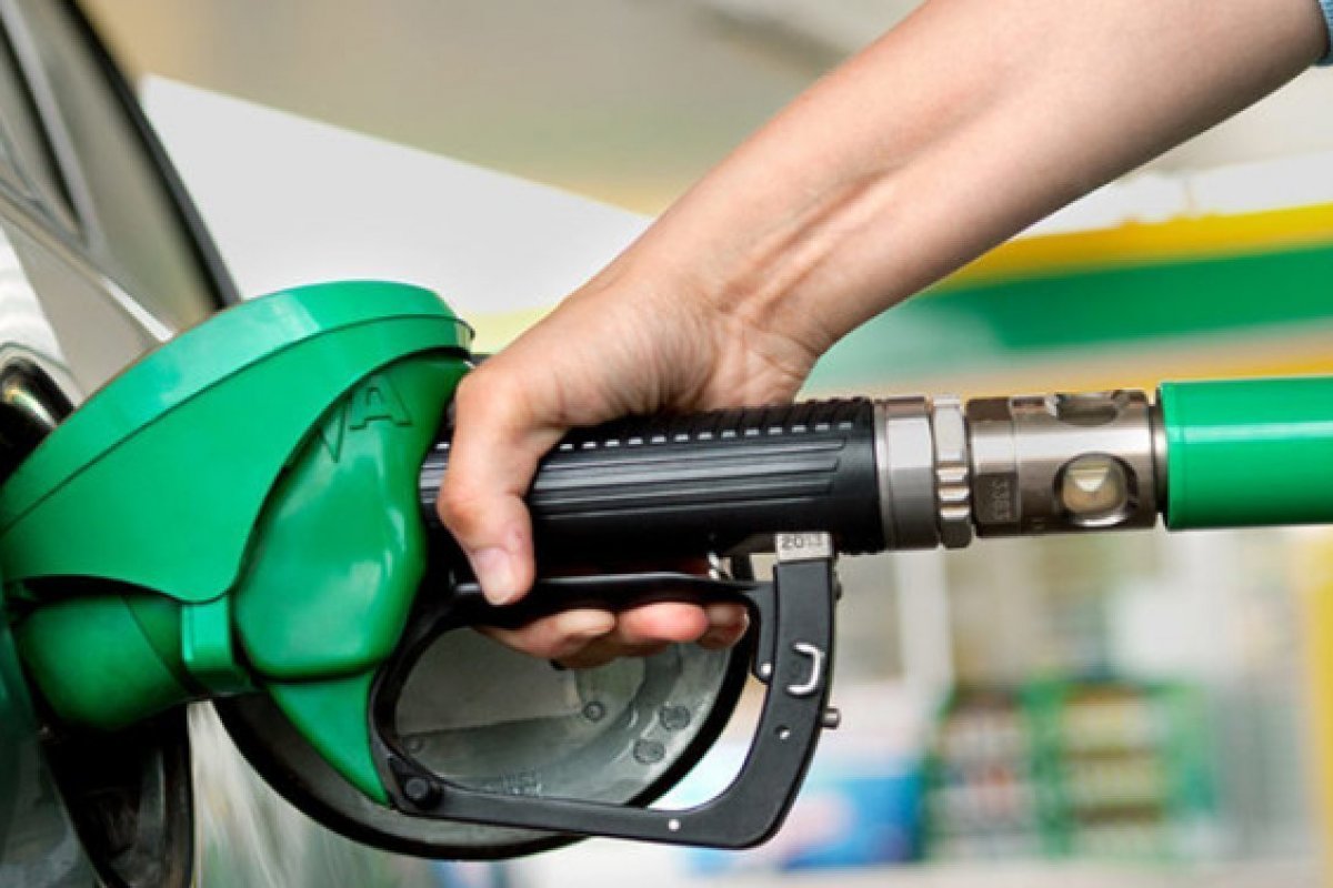 Sindicato emite alerta para risco de faltar combustíveis na Bahia